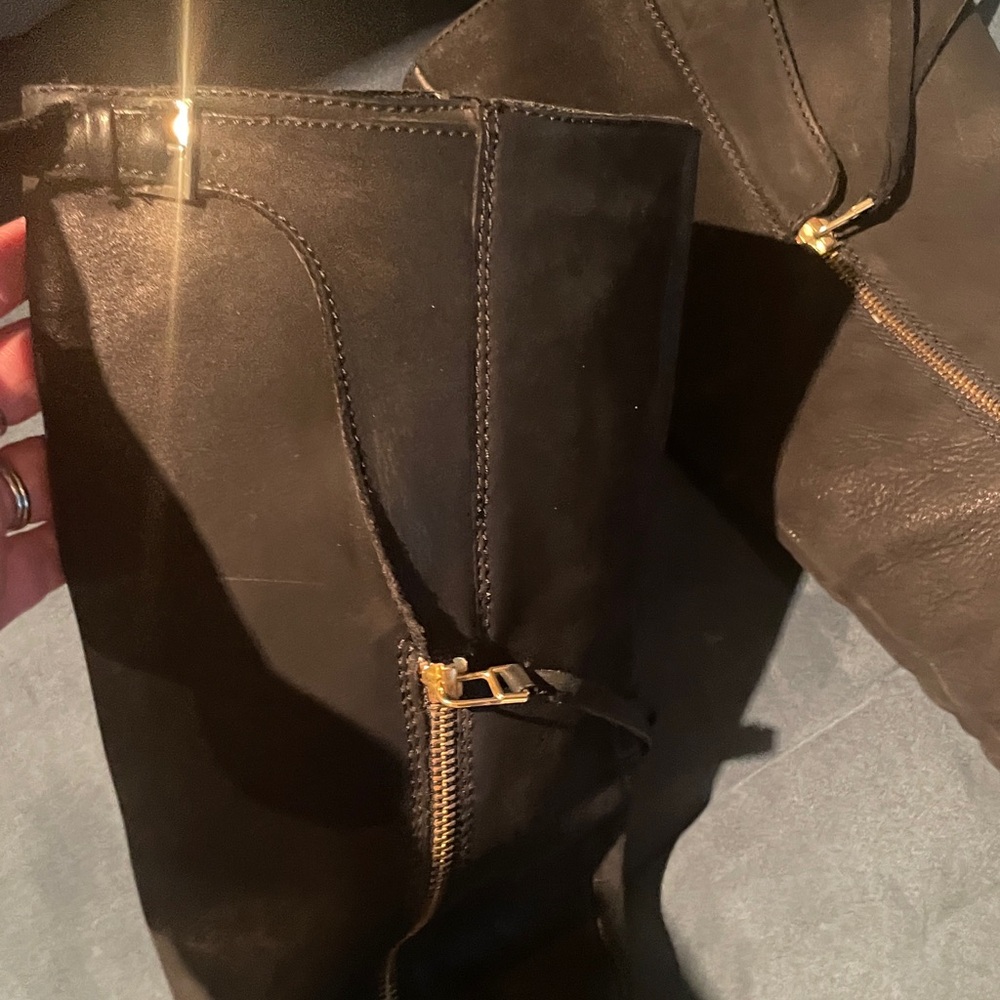 Steve Madden Tall Black Leather Boots - Classic Riding Style - Picture 8 of 8
